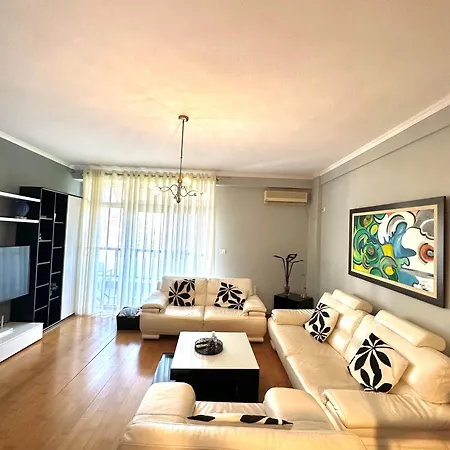 公寓 Central Inn Home Tirana