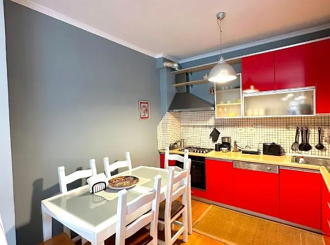 Central Inn Home Tirana