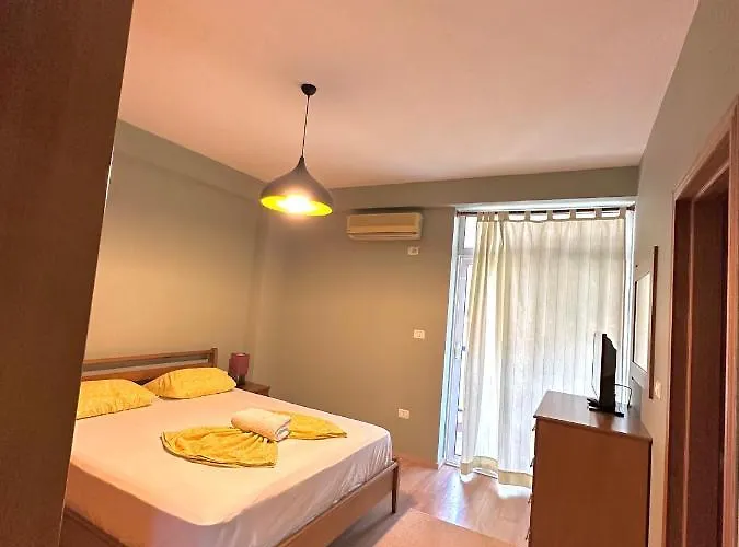 Central Inn Home Tirana Apartment